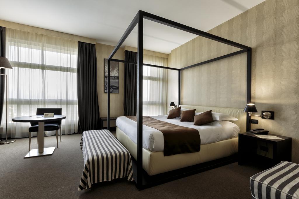 רובו די פוליה Hotel Pineta Wellness & Spa מראה חיצוני תמונה